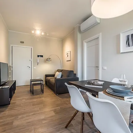 Apartment Emilia Mood Modena