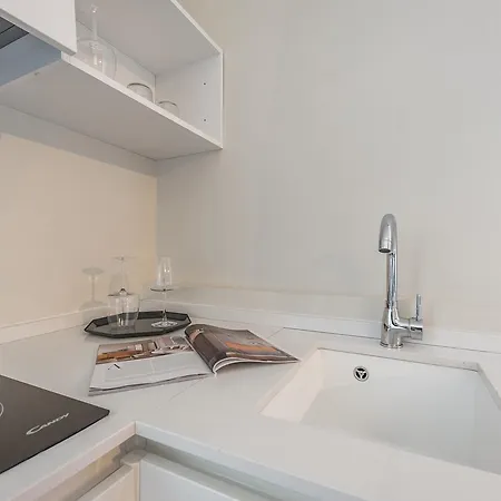 Apartment Emilia Mood Modena